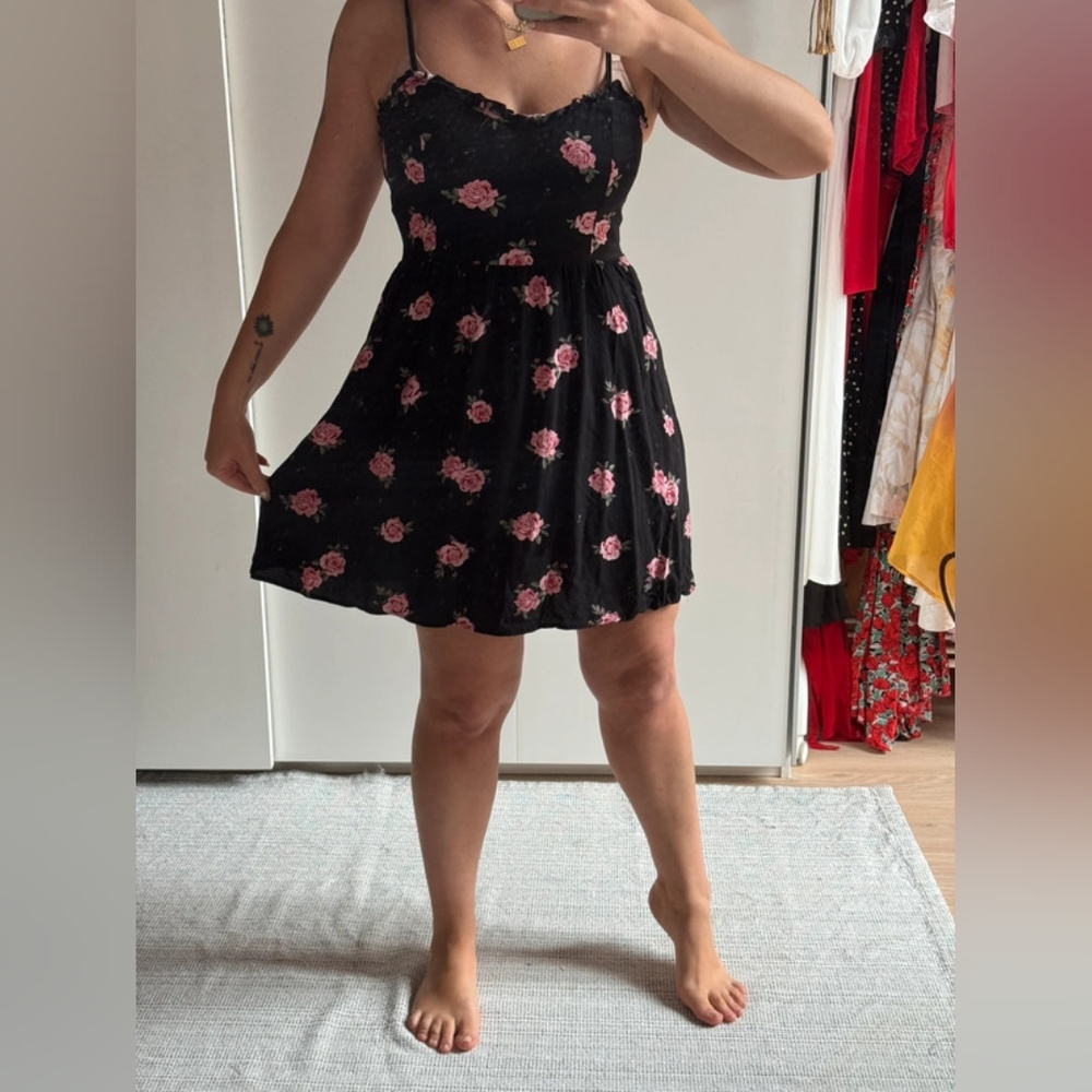 H&M Black Floral Midi Dress